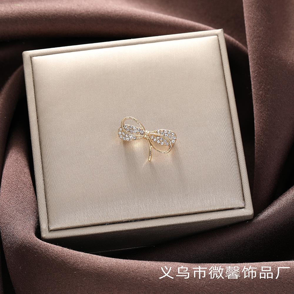 Стиль Сяосянфэн тренд корейский минимализм легкая роскошь бант темперамент интернет-знаменитость девичье сердце изысканная брошь универсальная