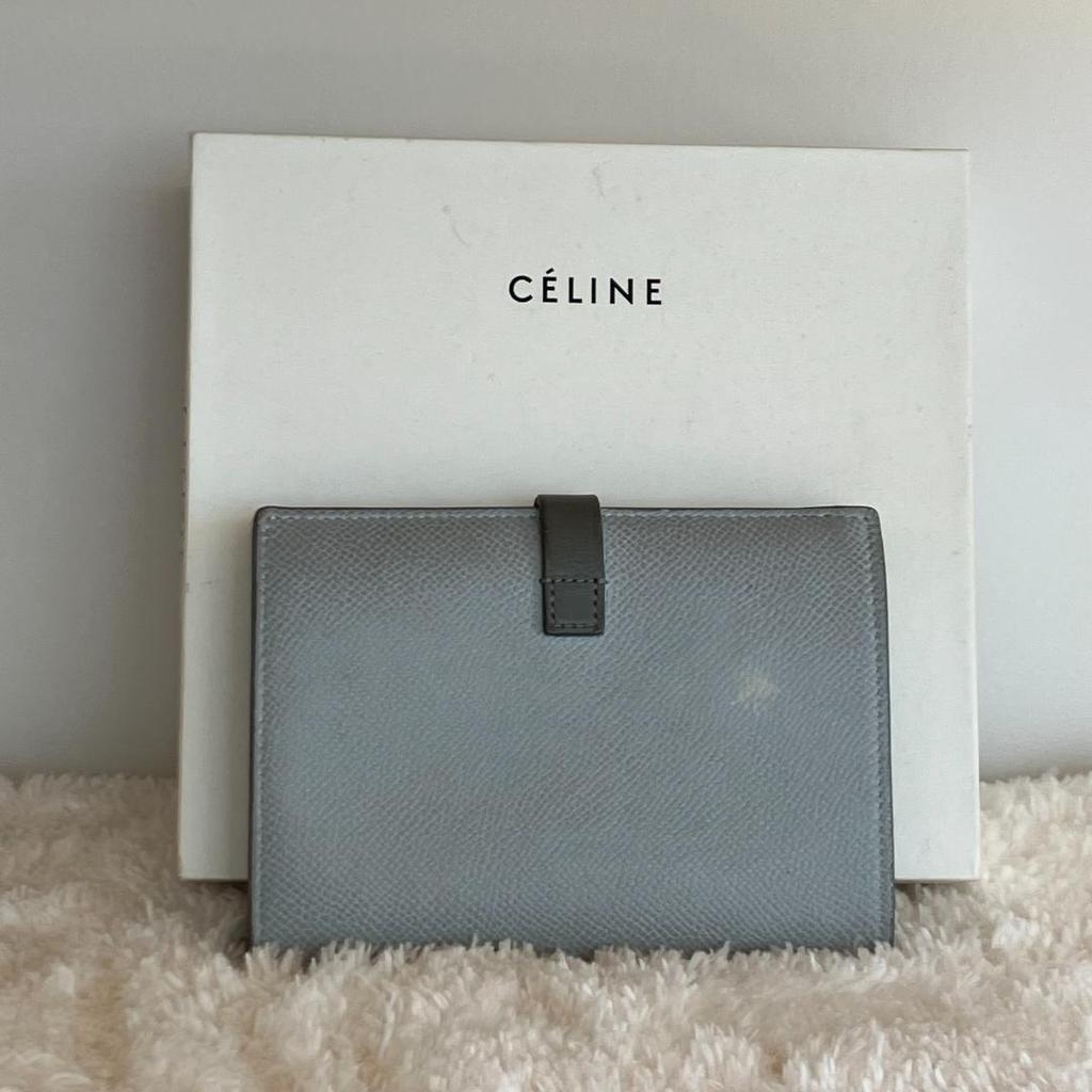Used 【Very Popular】CELINE Medium Strap Wallet Bifold Wallet