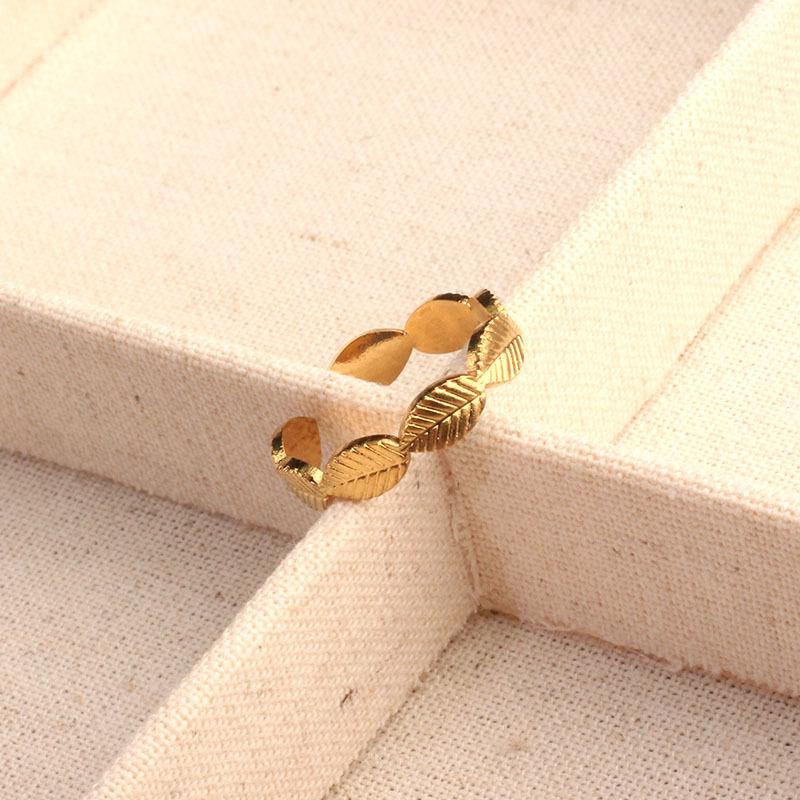 European Gold Wheat Ear Fashion Ring, Color-Preserving Retro 18K Gold Geometric Open Design for Women
