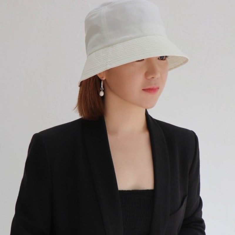 MAD FACTORY Short Bucket Hat