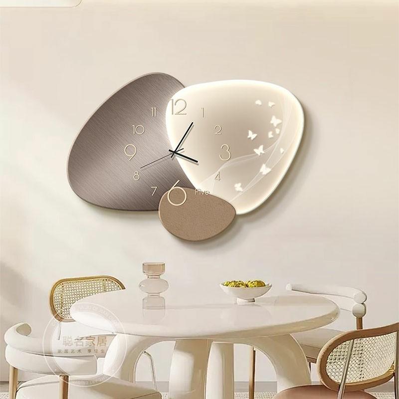 Modern Luxury Wall Clock Silent Quartz Clock for Dining Room Living Room Creative Artistic Metal Home Decor Kitchen Wall Art