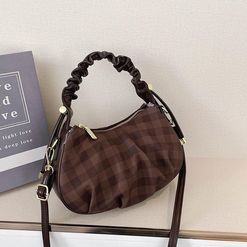 High-end Niche Bag Women's New Fashion Messenger Bag Casual Portable Pleated Dumpling Bag