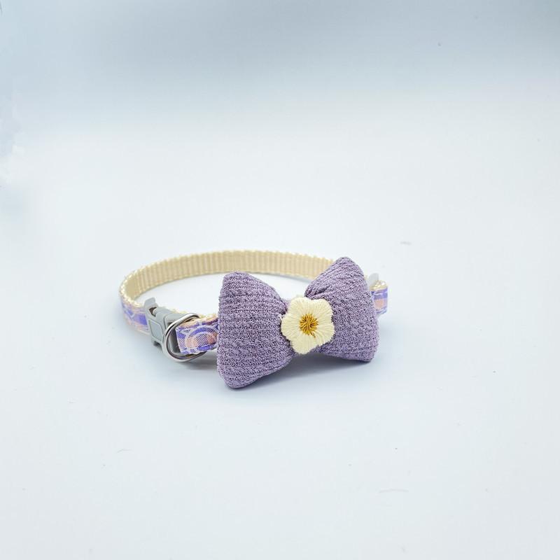 The New Butterfly Plush Collar Dog Collar Is Designed Forcats Anddogsto Becomfortable and Durablewith Soft and Sturdy Materials That Are Easy To Clean