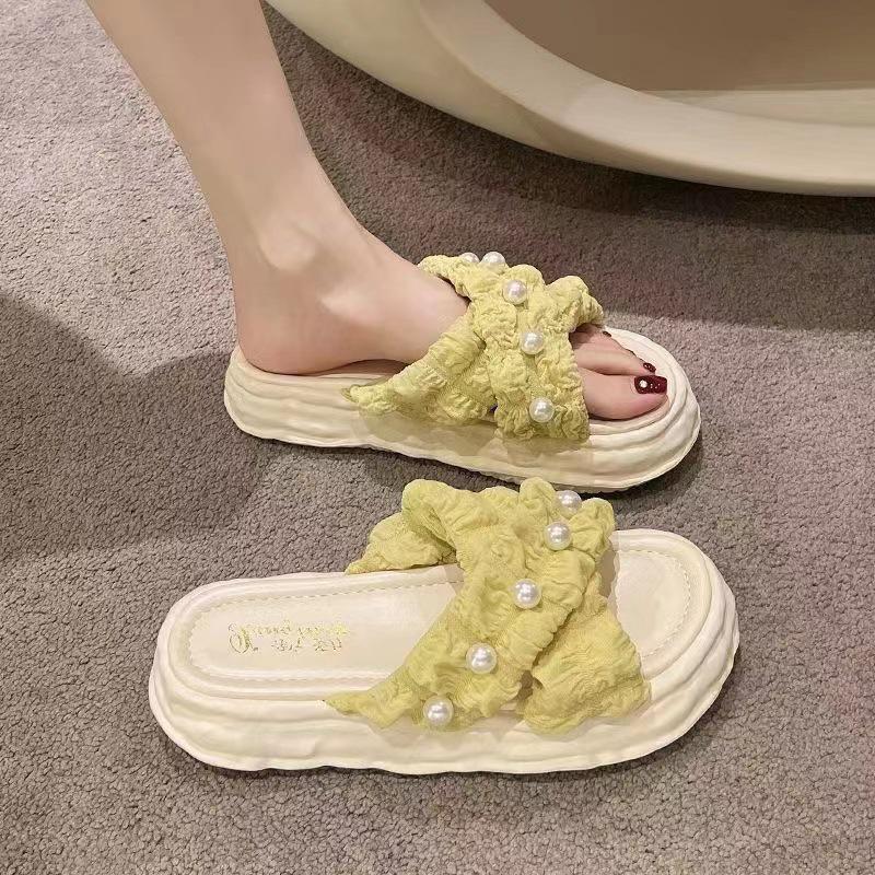 Polka Dot Women's Non-Slip Summer Flip-Flops: 2026 Trendy, Versatile, Wear-Resistant Beach Flats