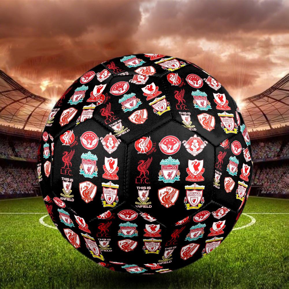 Liverpool F.C. Druckgröße 5 Fußball, Standard-Spielball für Sportspiele und Mannschaftstraining, Ideales Geschenk für Fußballfans