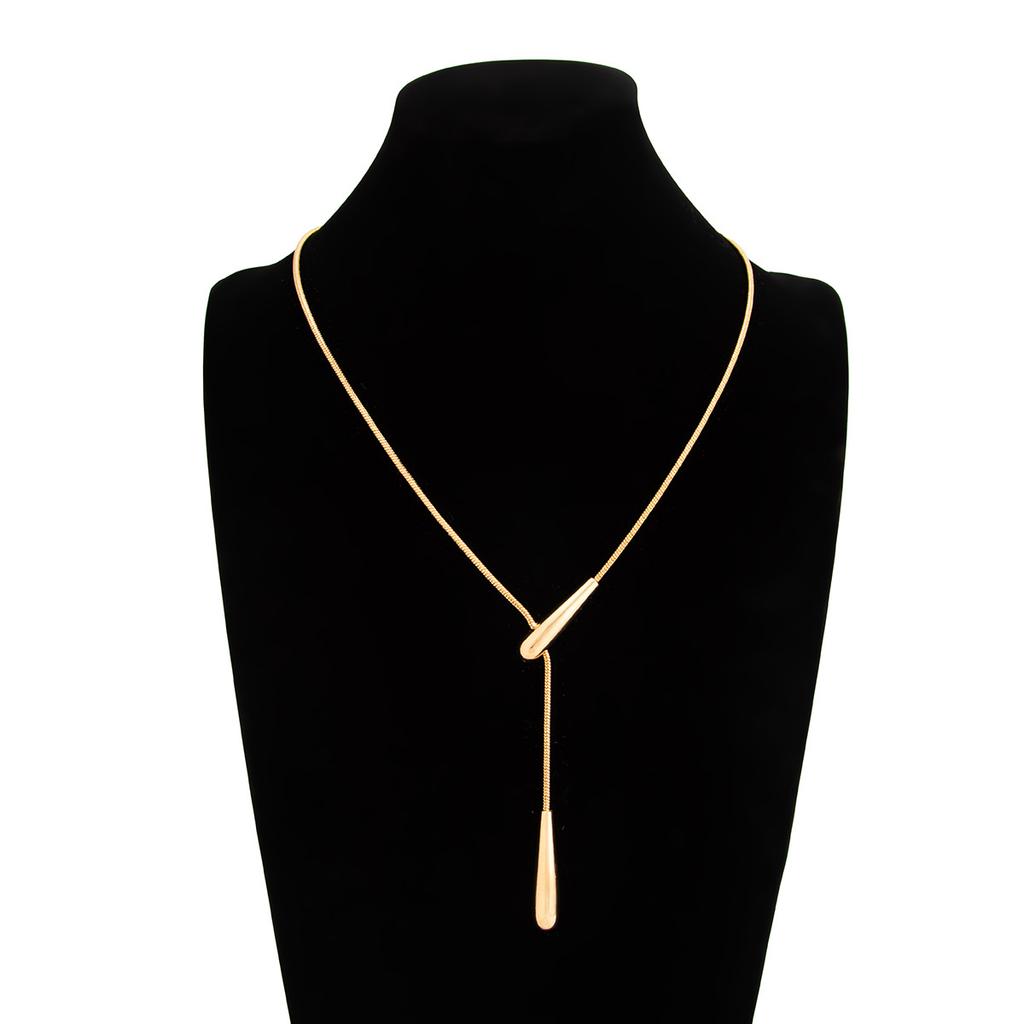 Simple Water Drop Pendant Necklace for Women 2025 Trendy Long Thin Chain Necklace Aesthetic Y2K Irregular Geometric Jewelry Gift