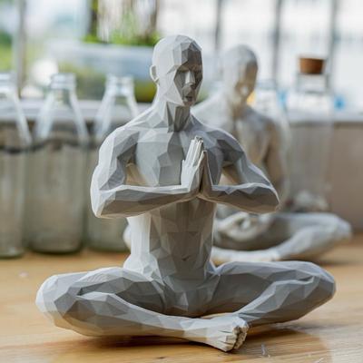 Statua 3D Posa Yoga – Ornamento da Scrivania in Plastica Maschile per Arredamento Casa e Ufficio