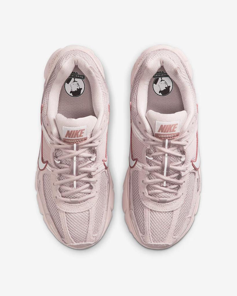 HQ0458-600 Nike Zoom Vomero 5 Shale Red Rev Stardust Vast Grey (Women's)
