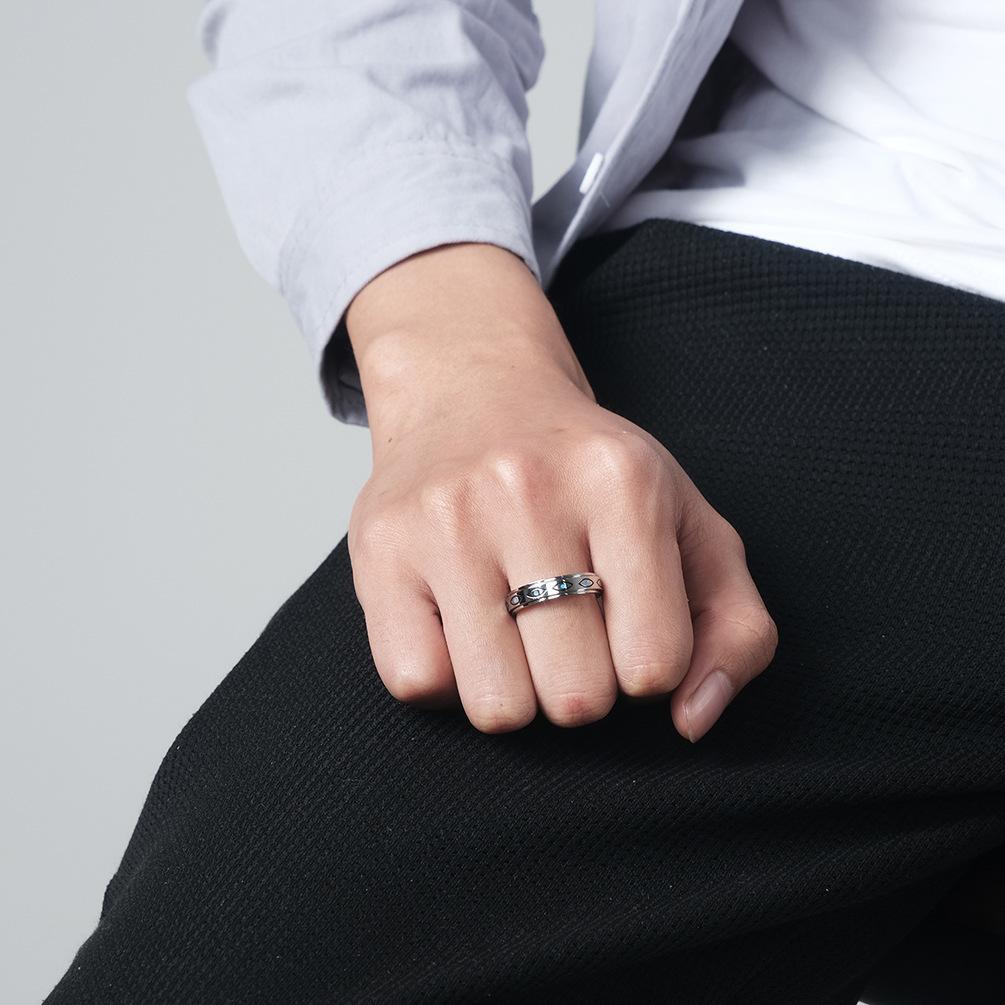 2026 Eye of Horus Rotating Ring Ring Relieving Anxiety Niche Personality Hand Jewelry