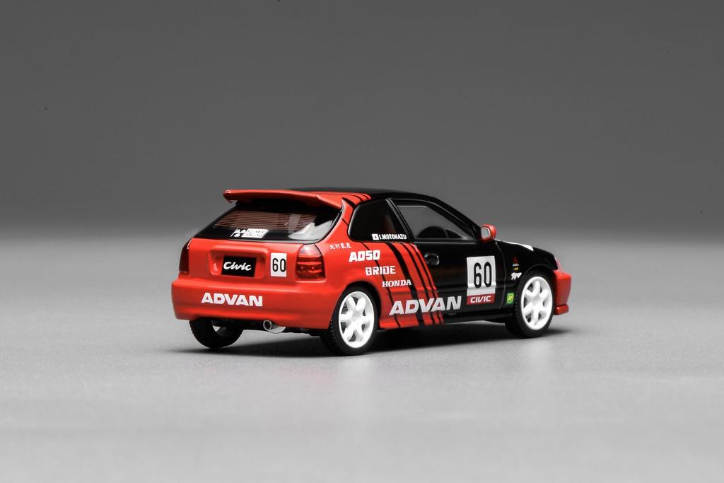 Freestyle (FREESTYLE) MOTORHELIX 164 Honda Civic TYPE R (EK9) Advan Livery Finished Model M65026