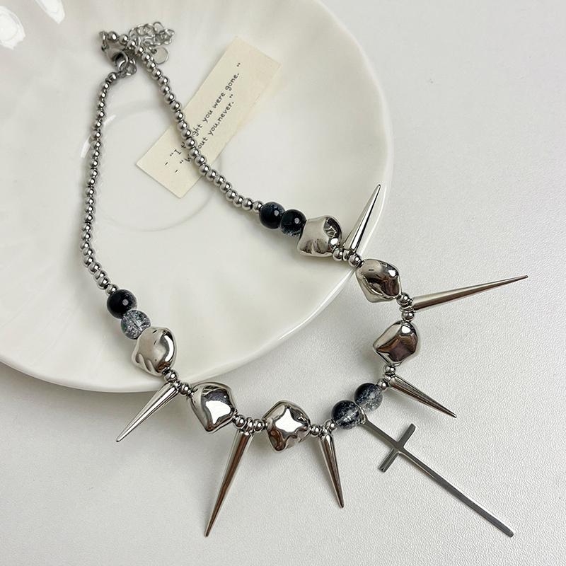 Punk Metall Dorn Nieten Choker Halskette für Männer Frauen Gothic Hip Hop Doppellagige Schlüsselbeinkette Halskette Y2K Schmuck Accessoires