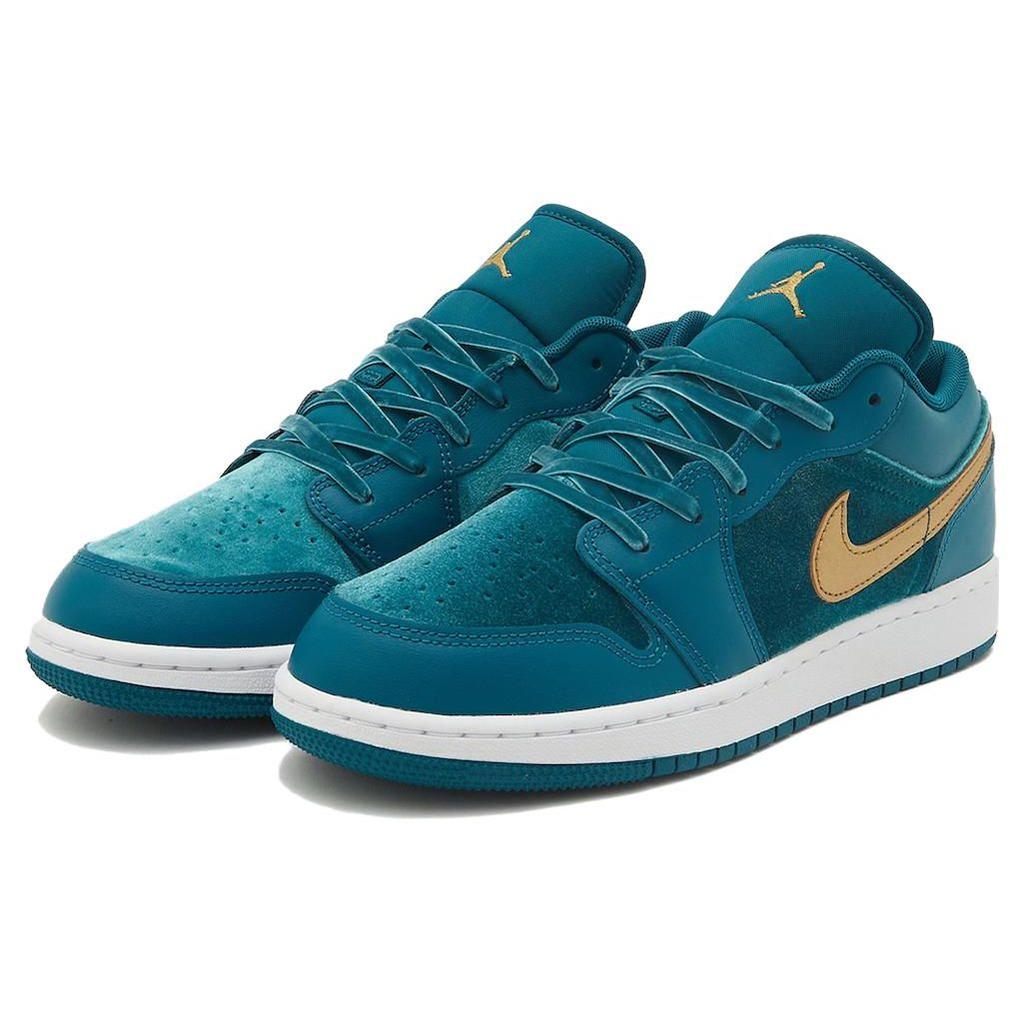 Air Jordan 1 Low SE Velluto GS Geode Teal Velluto Scarpe da Ginnastica per Bambini Oro Metallico FB9896-300