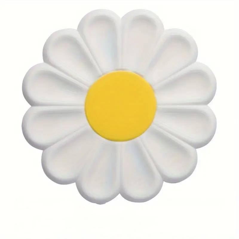Daisy Coasters Silicone Material Cute Flower Shape High Temperature Resistant Coffee Coasters Silicone Mats for Kitchen Counter