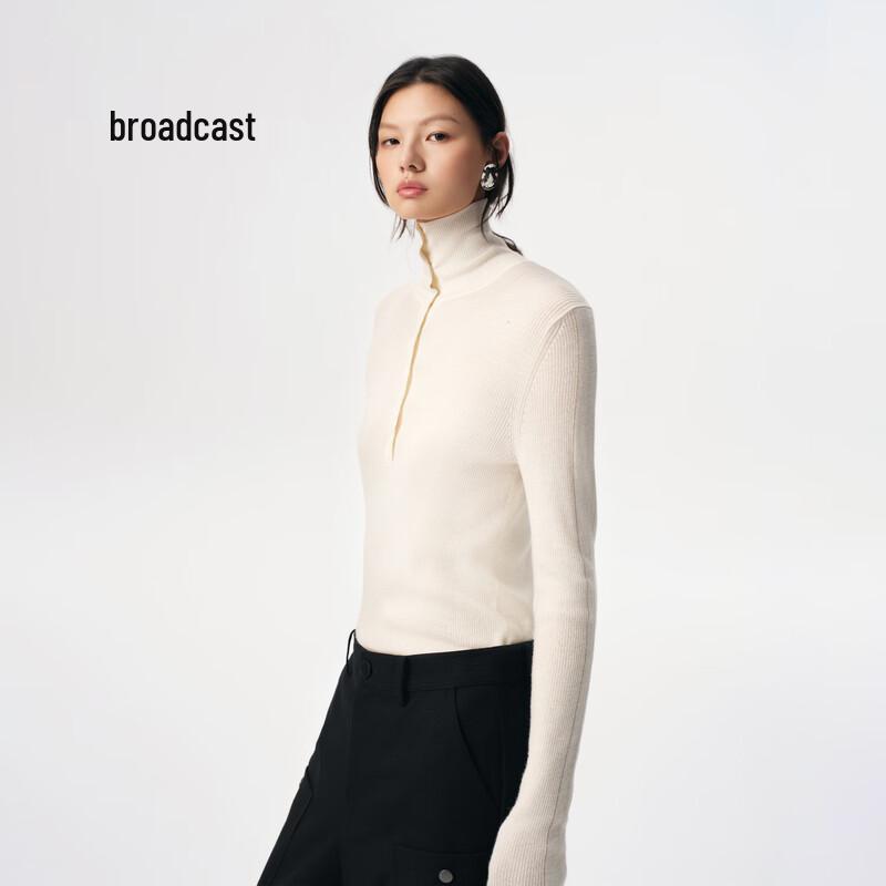 

Broadcast Women s Slim-Fit Long Sleeve Knit Sweater L