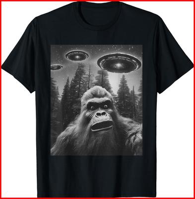 Funny Graphic Tee Bigfoot Sasquatch Alien UFO Black T-Shirt S-5XL