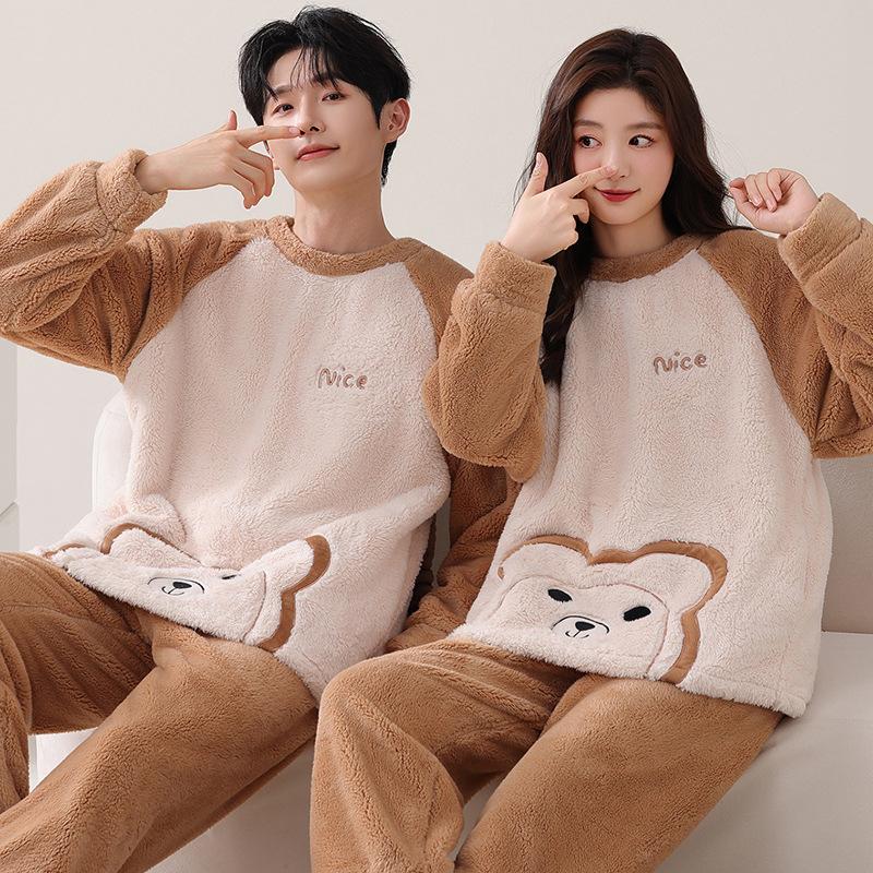 Snowflake Fleece Couple Pajamas Winter Women'S Fleece Thickened Autumn And Winter Coral Fleece Men'S Loungewear Set