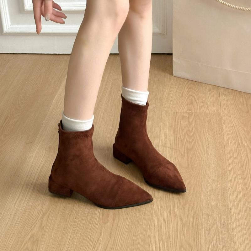 French Retro  Ankle Boots for Women 2026 Autumn New Style Pointed Toe Rear Zipper Design Thick Heel Ankle Boots Sizes