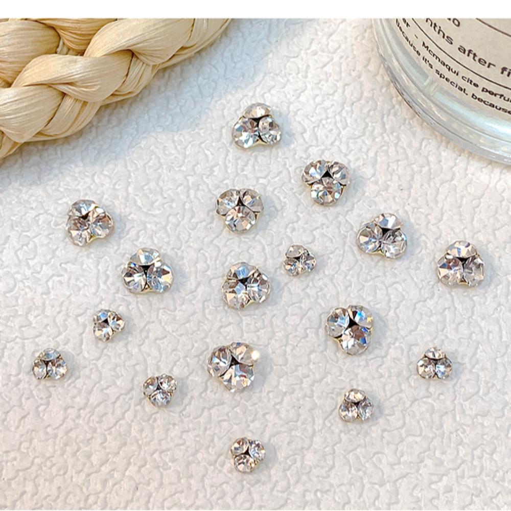 10pcs Shining 3D Nail Art Decoration Luxury Crystal Nail Art Charms  Manicure Accessory