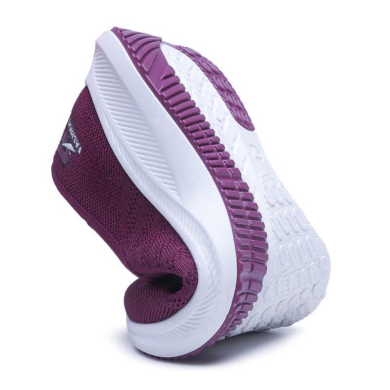 Shoes women's new casual sports shoes fashion soft-soled mother shoes old Beijing cloth shoes women's middle-aged walking shoes women