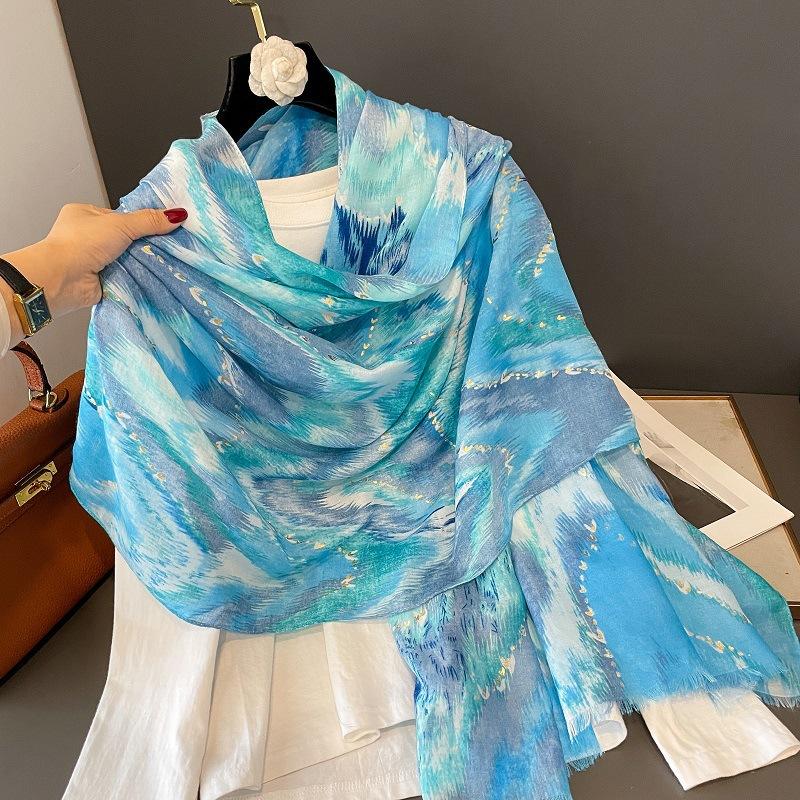 Ombre Tie Dye Wavy Bronzing Scarf Thin Breathable Viscose Shawl Summer Casual Sunscreen Travel Scarves Women Muslim Hijab Sjaal