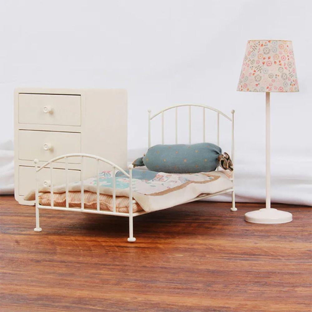 1:12 Doll House Metal Dollhouse Bed Mini Realistic Bed New Vintage Miniature Bed