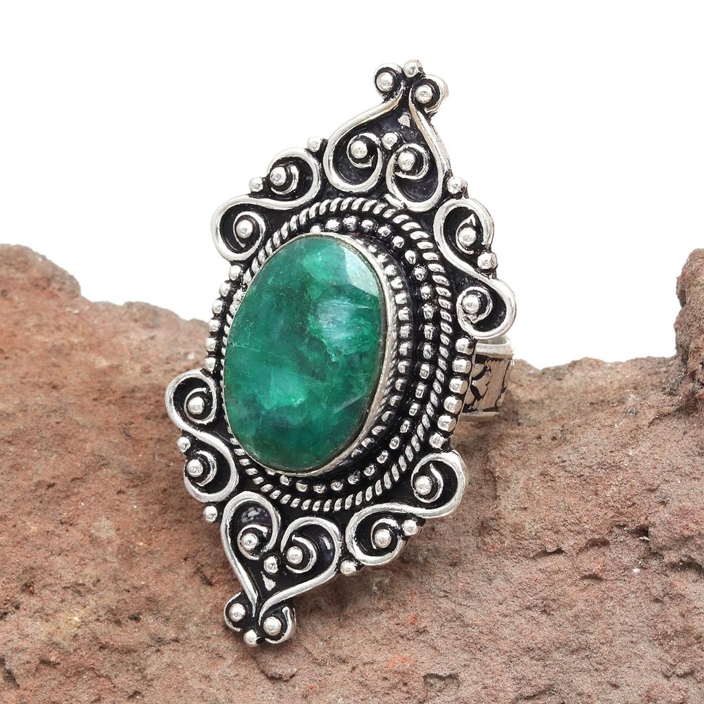 Emerald Gemstone Handmade Silver Jewelry  "8"