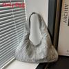 Modern Simple Large Capacity Shoulder Bag With Zipper Closure For Daily Commuting