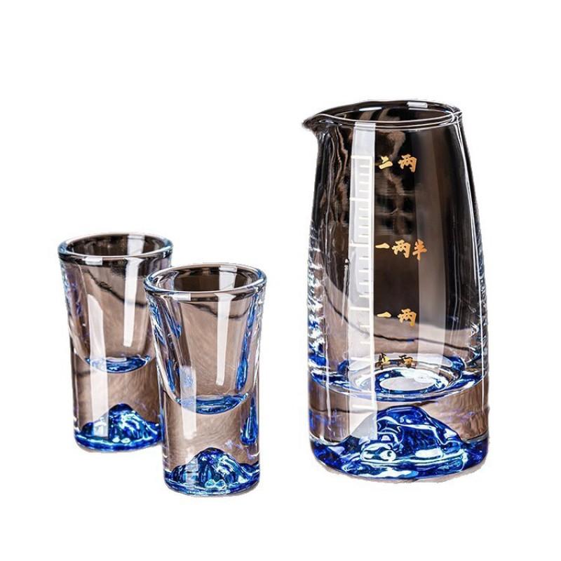 Elegant Crystal Glass Shot Cups Decanter Set With Graduated Markings Home Whiskey Baijiu Or Spirits Serving
