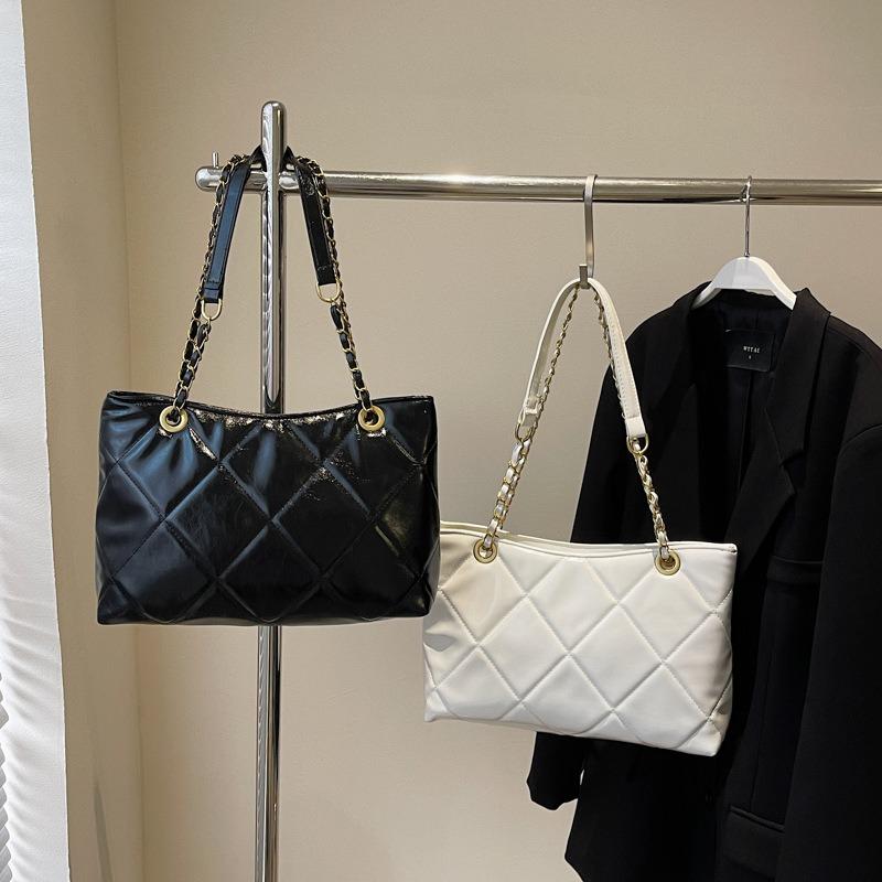 Summer New Simple and Fashionable Large-capacity Shoulder Bag Fashionable and Trendy Simple Underarm Bag Tote Bag Women