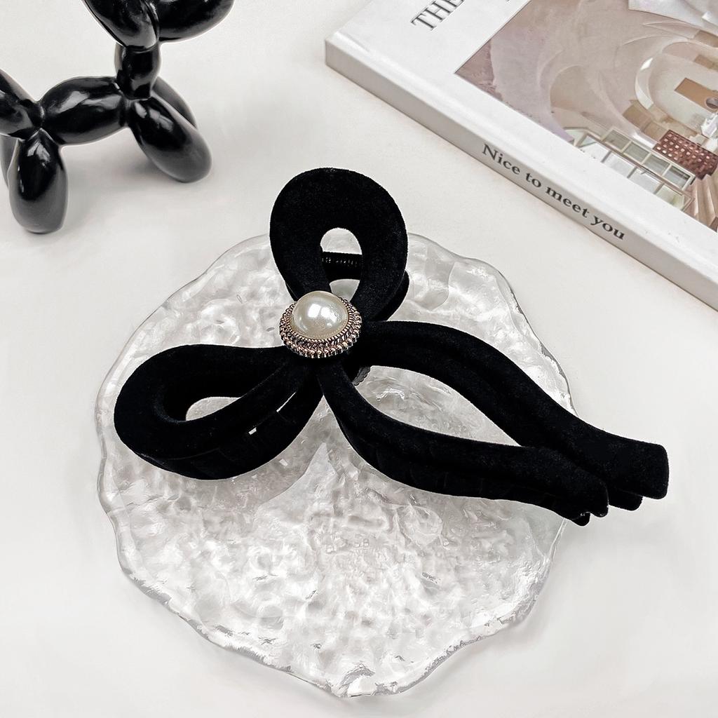 Black Velvet Bow High-End Temperament Fashionable Shark Clip For Women