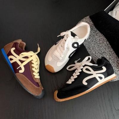 Sapatos assimétricos de dedo grande com cadarço, estilo casual, tênis de couro legítimo Forrest Gump, calçados de treinamento alemães