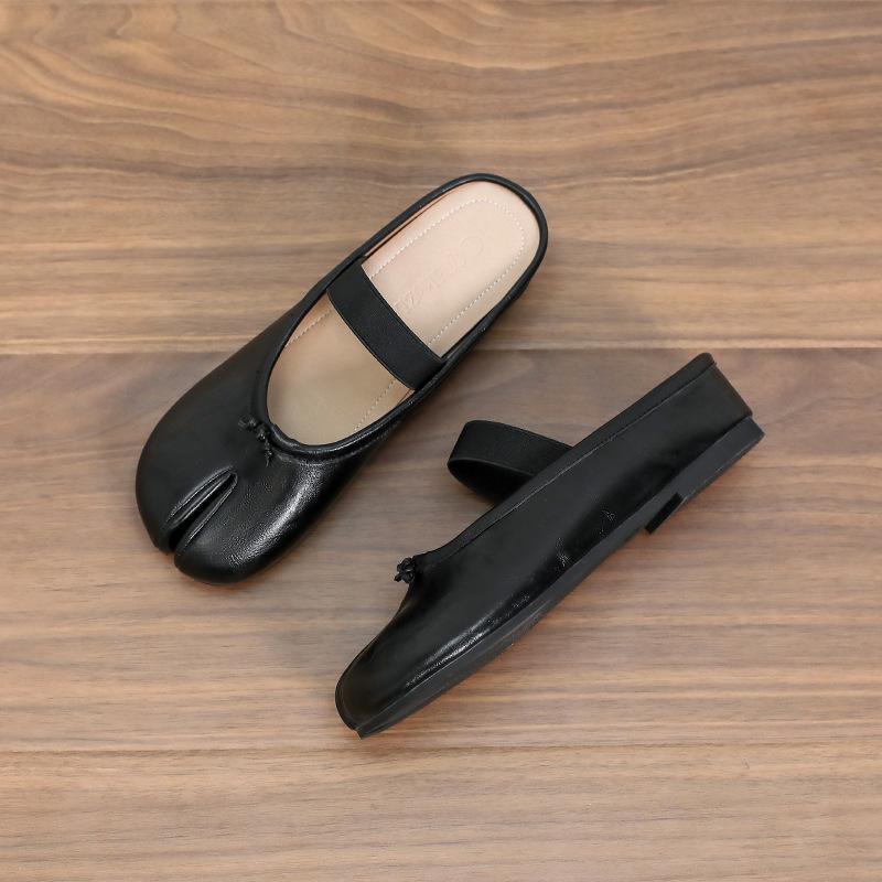 2025 Summer Women's Closed Toe Slip-on Hidden Heel Flat Mules with Tabi Split Toe Design