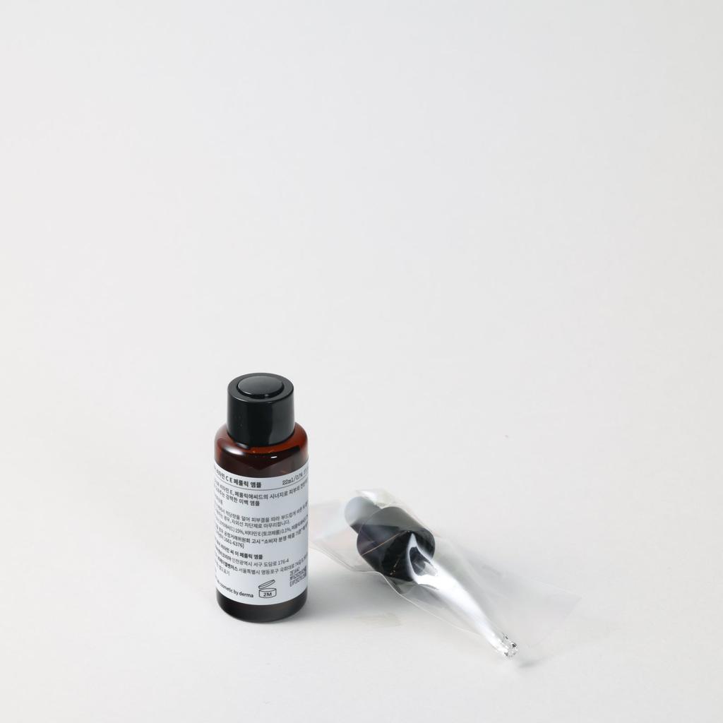 DERMA FACTORY Pure Vitamin CE Ferulic Ampoule - 22ml