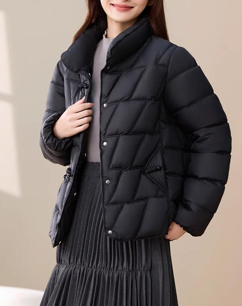 Women's Stand Collar Quilted Puffer Jacket Solid Color Long Sleeve Zip Pocket Short Winter Coat