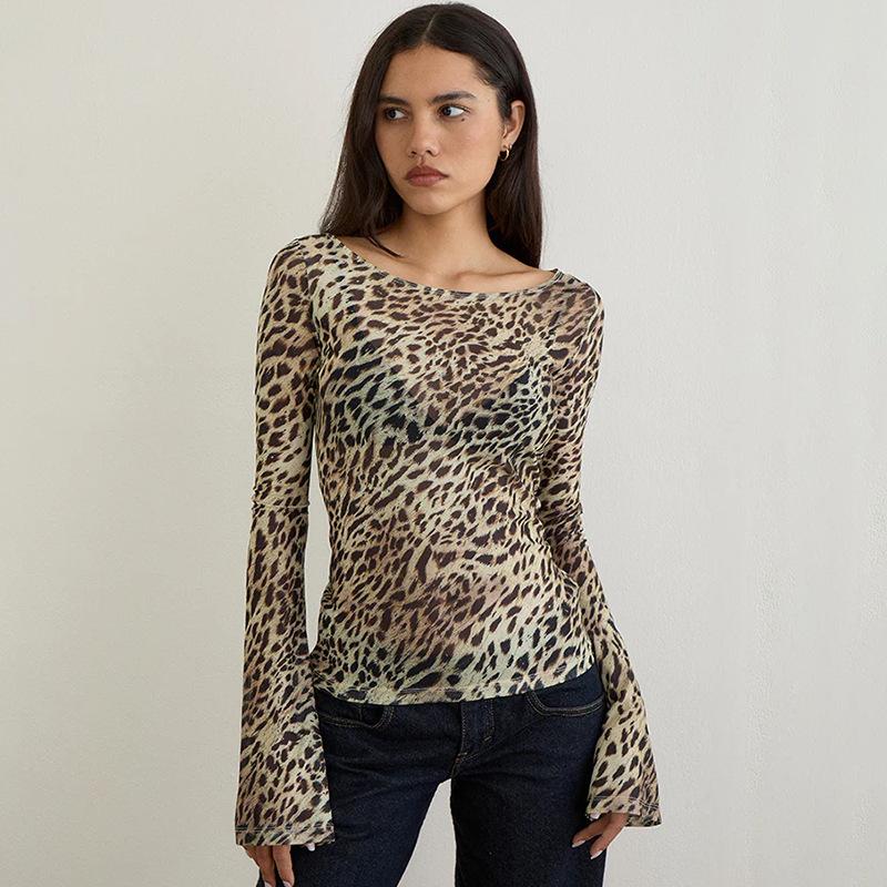 Summer and Autumn New Sexy Spice Girls Style Animal Pattern Printed Off-Shoulder Long Sleeve Waist T-Shirt