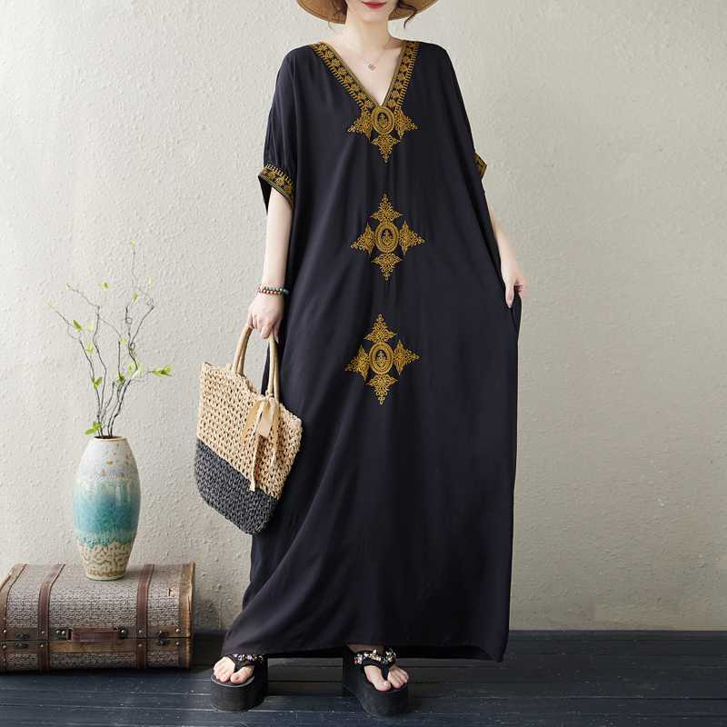 

Нові вишиті однотонні темпераментні святкові богемні екстрадовгі сукні One size чорний