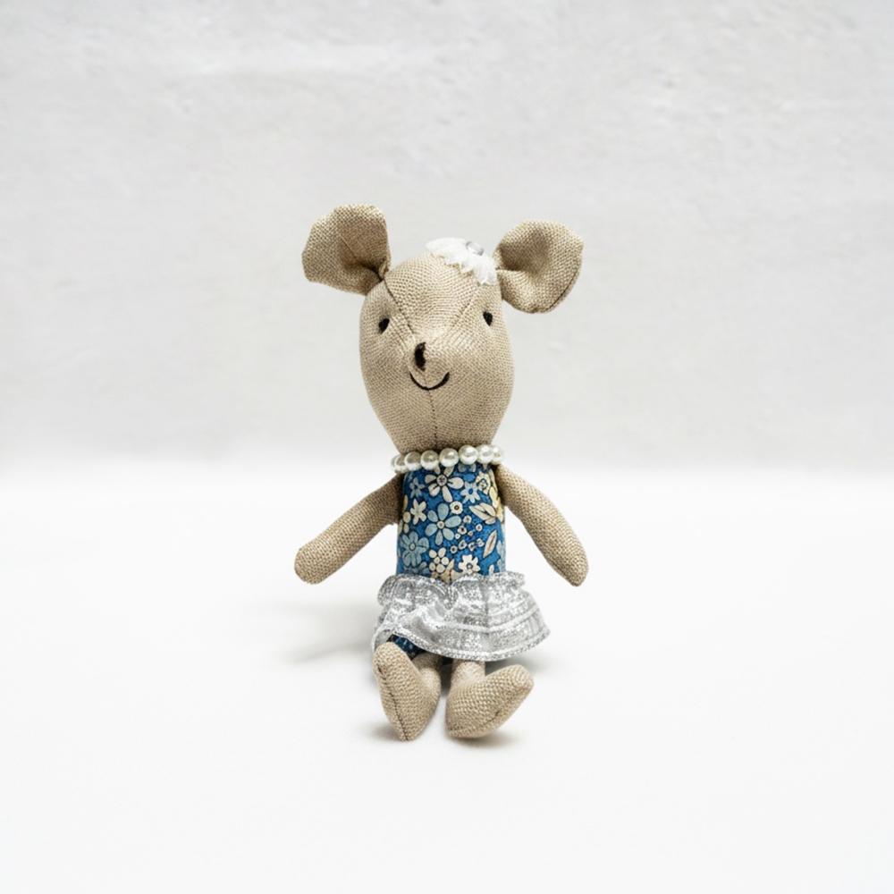 Legmic Toys For Girls Cute Baby Dolls Boy Girl The mouse family Mini plush doll house cute mouse doll box family toys