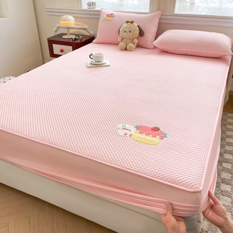 Spring & Summer Chenille Embroidery Quilted Fitted Sheet Mattress Protector