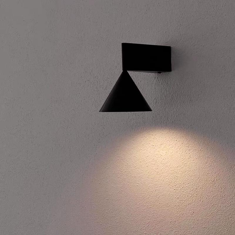 

Скандинавський мінімалістичний настінний світильник: Стильний акцент для віталень, готелів та спалень чорний