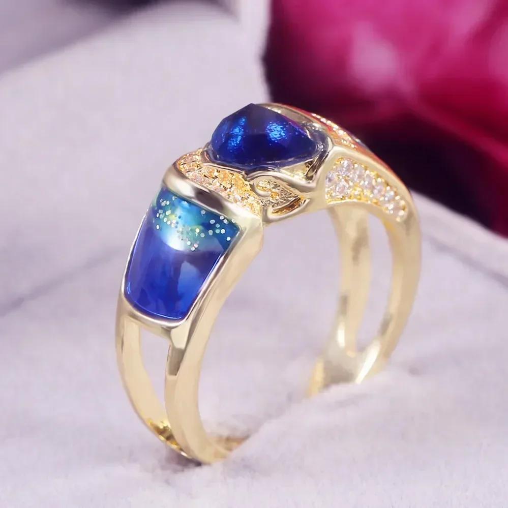 Huitan Vintage Ring with Blue Cubic Zircon Best Anniversary Gift Fashion Cocktail Party Rings for Women