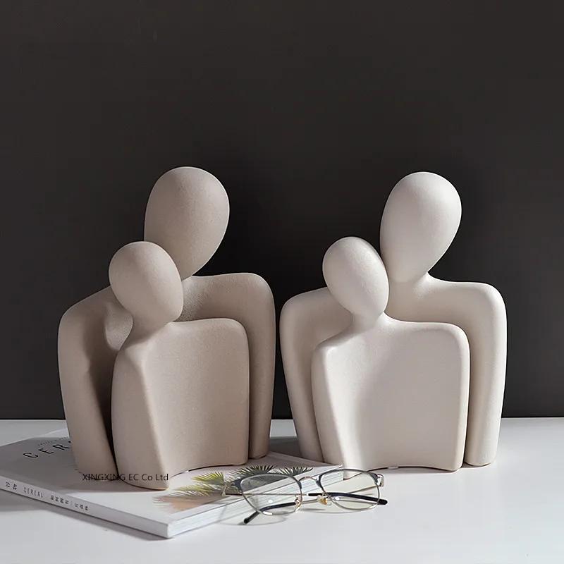 Creative Abstract Character Ornaments Frosted Ceramic Couple Hug Sculpture Artwork Modern Home Decoration Crafts Wedding Gift