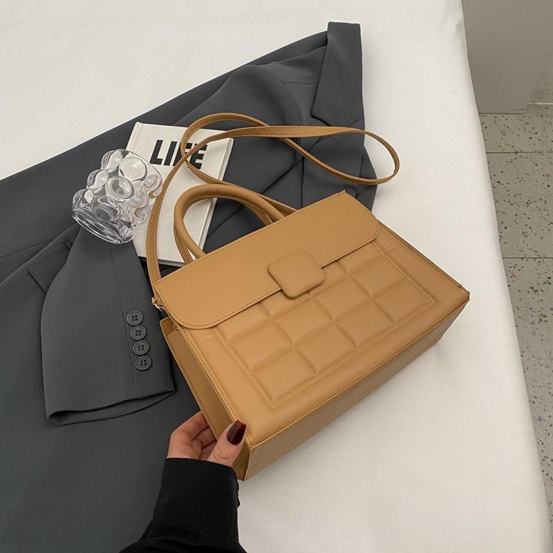 

Fashion handbag bag women s new simple small square bag personalized shoulder bag trendy casual messenger bag хаки