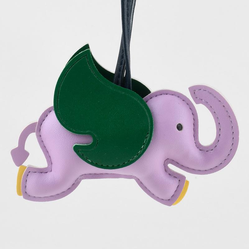 Handcrafted Leather Elephant Keychain: Cute Gift Bag Charm & Pendant