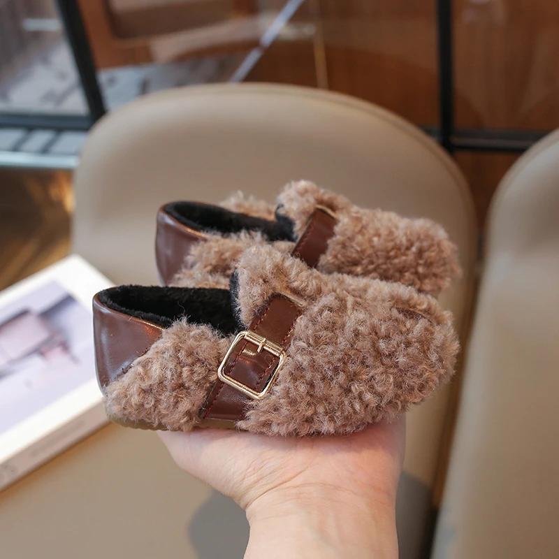 Kids' Winter Shoes 2024 New Girls Cotton Shoes Flat Loafers Versatile Simple Warm Children's Shoes Fashion Soft Bottom Non-slip