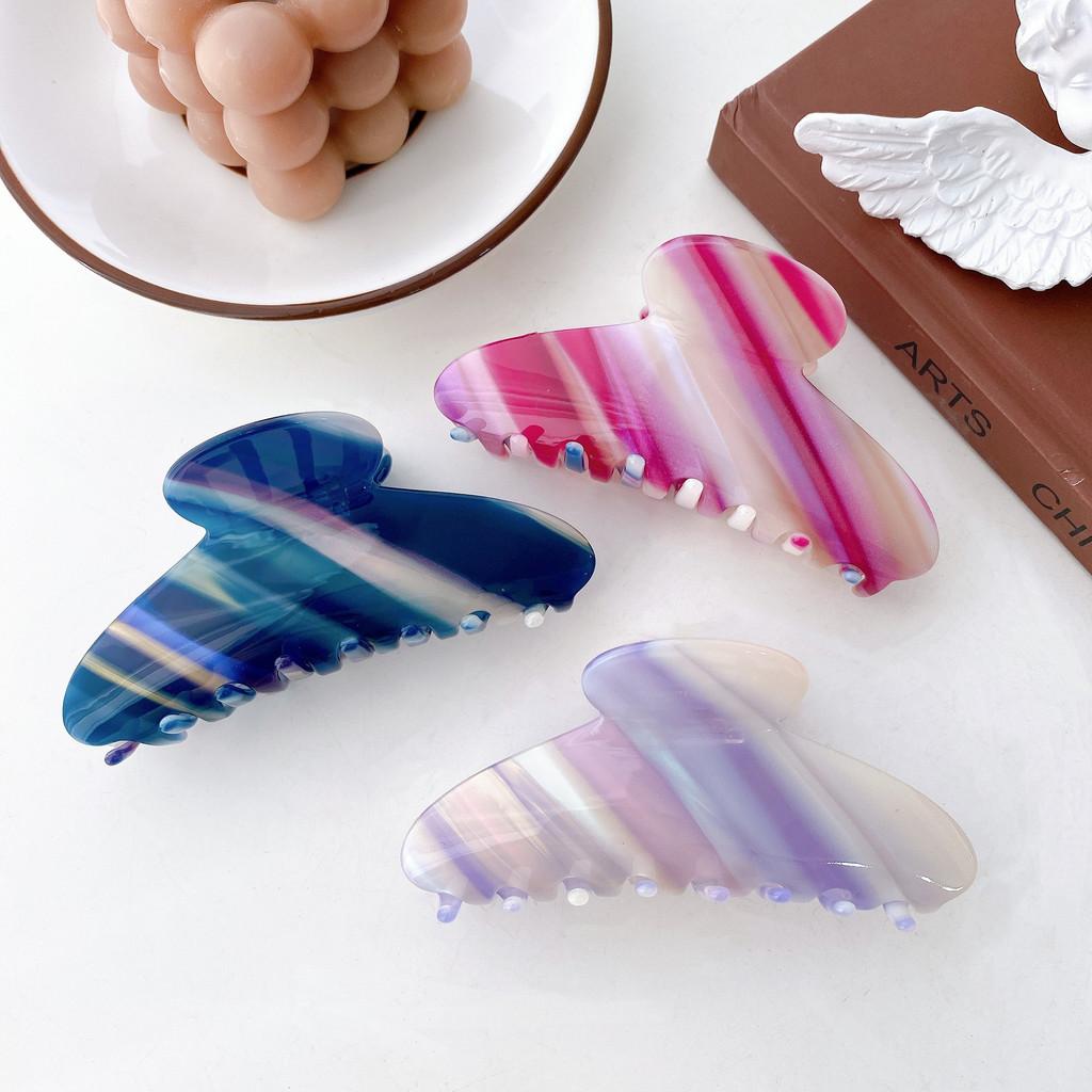 Premium Acetate Hair Claw Clip With Beautiful Gradient Finish Perfect For Hair Styling