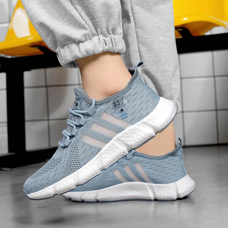 Seventeen-Color Versatile Plus Size Men's Flyknit Sneakers with Breathable Mesh and Popcorn Sole