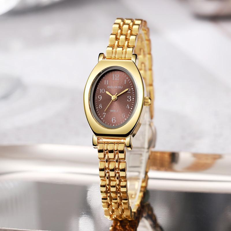 New Women's Watch Women's Style Gold Steel Belt Oval Niche Student Guangzhou Watch