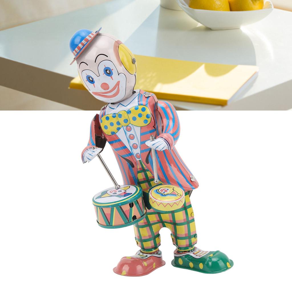 Walking Robot Clockwork Toy Vintage Metal Collectible Interesting Handmade Repairman Robot Windup Toys for Birthday Gift Decoration