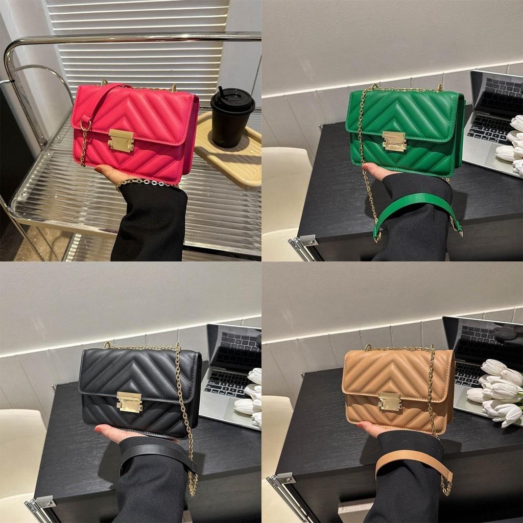 Fashionable Quilted Polyester Crossbody Bag For Women With Chic Street Style Design