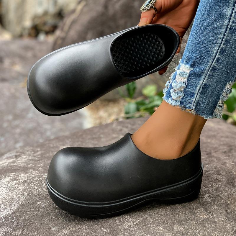 Fashion Platform Single Shoes Autumn New Round Toe Feet Waterproof and Landslide-proof Heel Kitten Heel Shoes